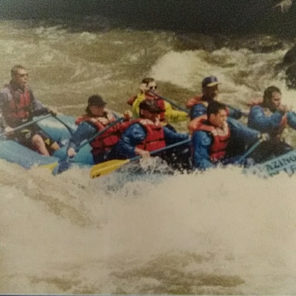 Meet your Posher, Conor - Picture 2 of 3